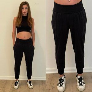 Nike Dri Fit Black Sweat Pants Elastic Waist Band & Ankles S